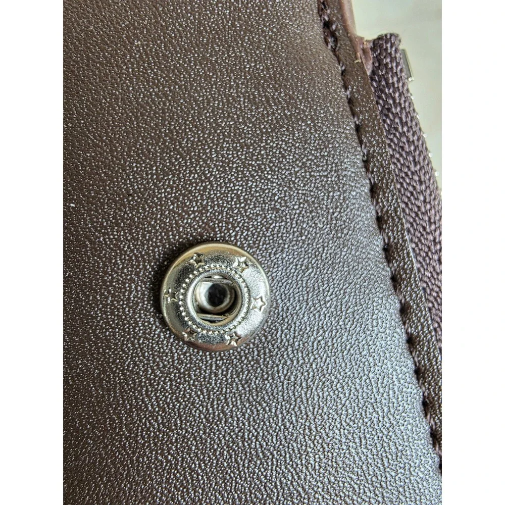 Heng Sheng Womens Metallic Bronze Crosshatch Bifold Wallet‎ 12 Card Slots Zipper